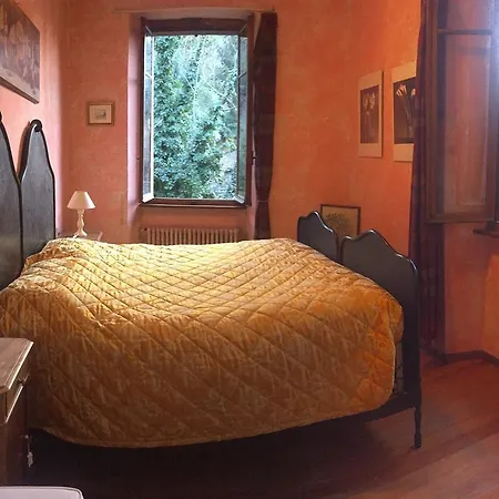 Casa Rosa Faggeto Lario